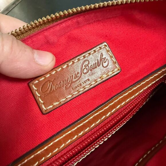 Dooney & Bourke Pebbled Leather Crossbody Bag Gray/brown Size Medium - Picture 5 of 9